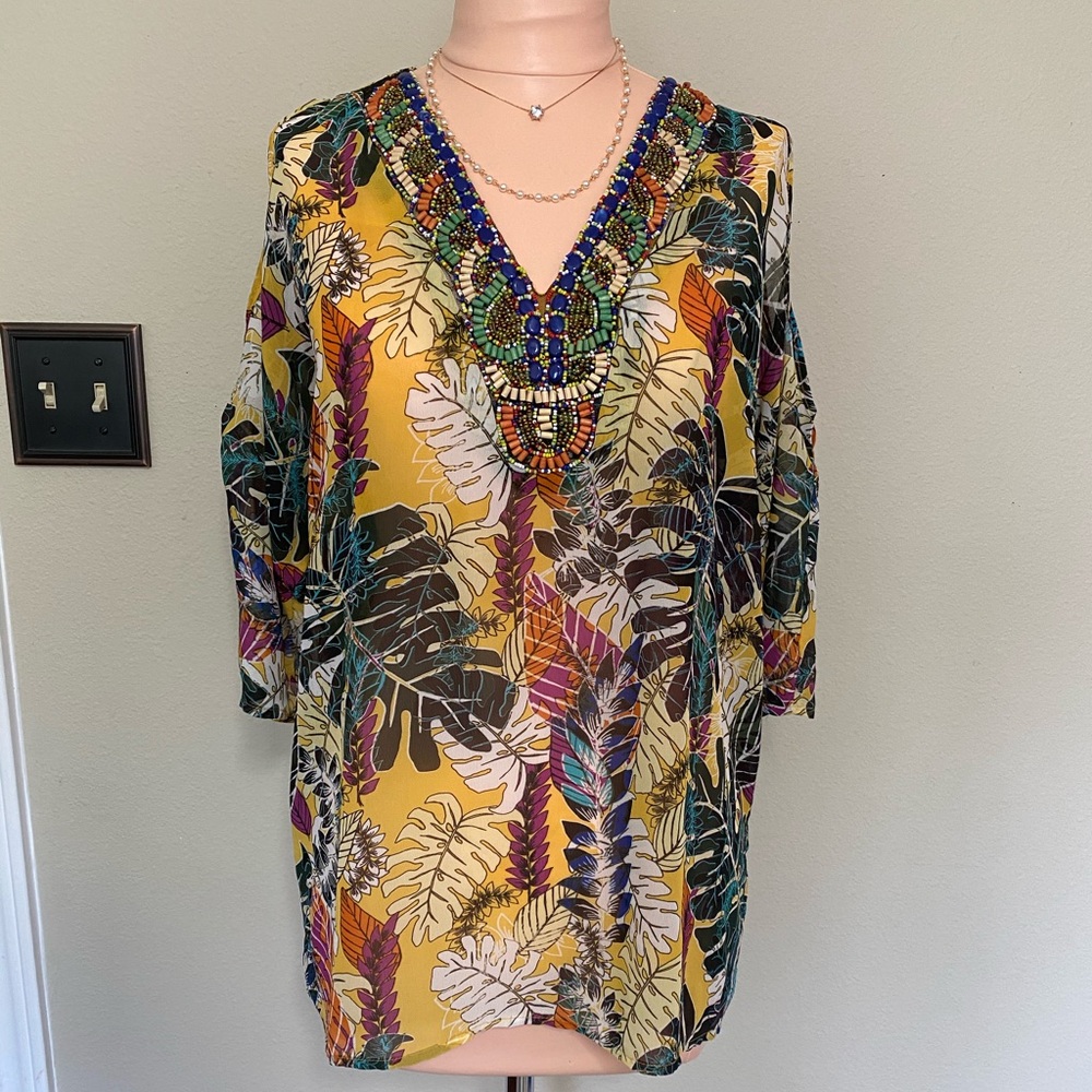 Tropical print beaded  top 💛🧡☀️😍✨ - Picture 7 of 7